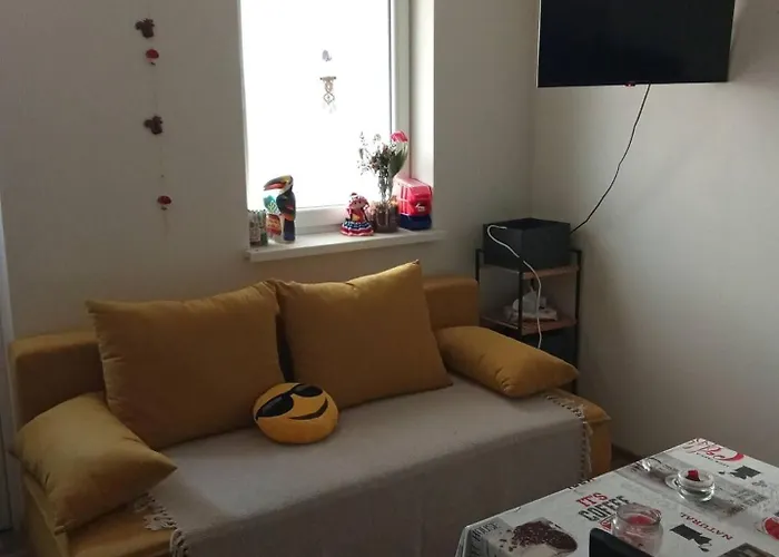 One Bedroom Flat *